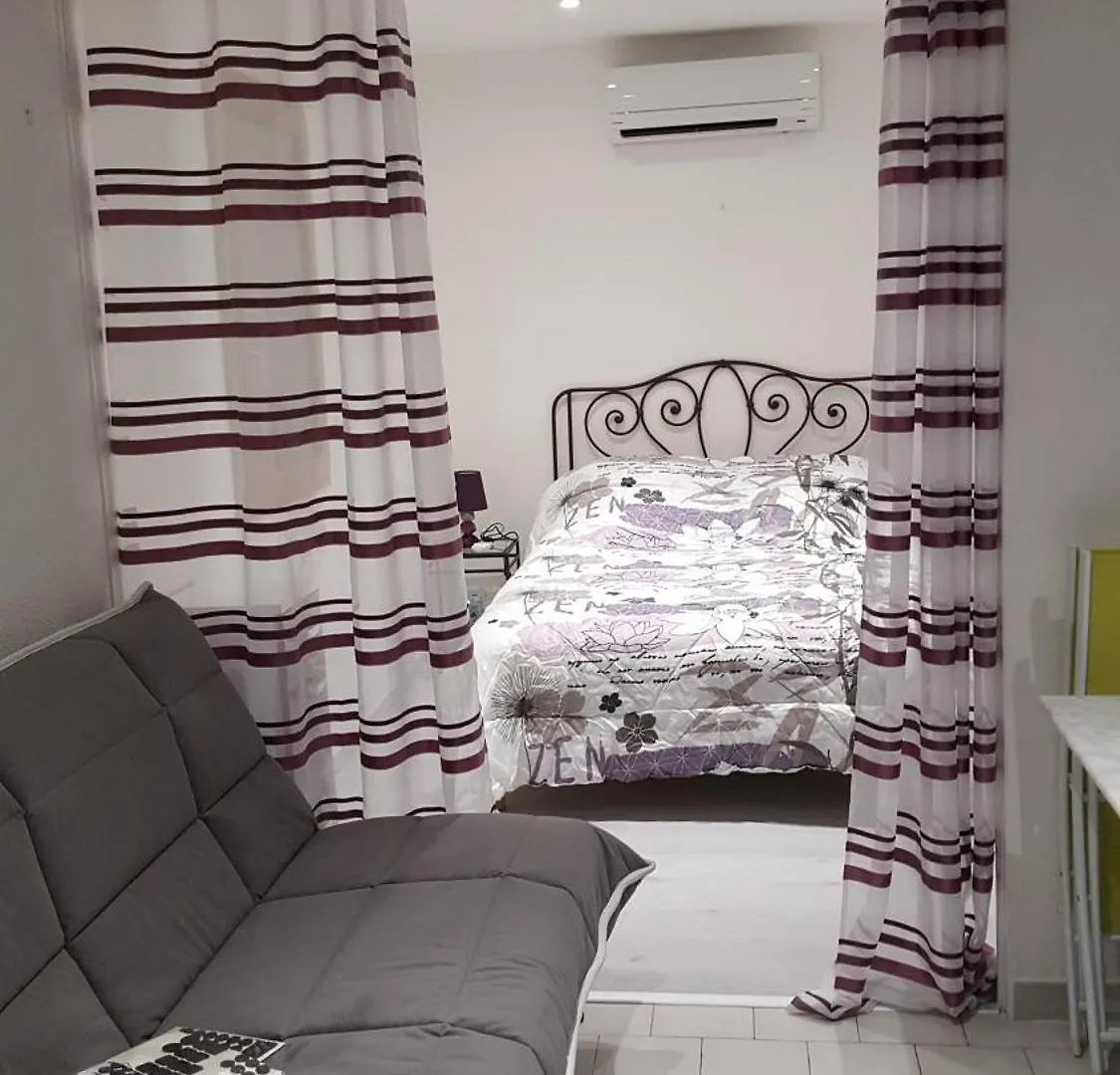 Eolh Apartment Greoux-les-Bains 0*,